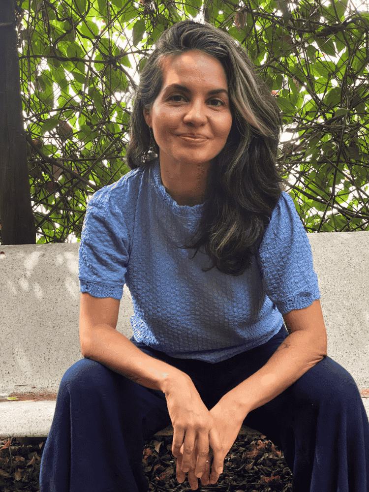 Renata Mendes v2